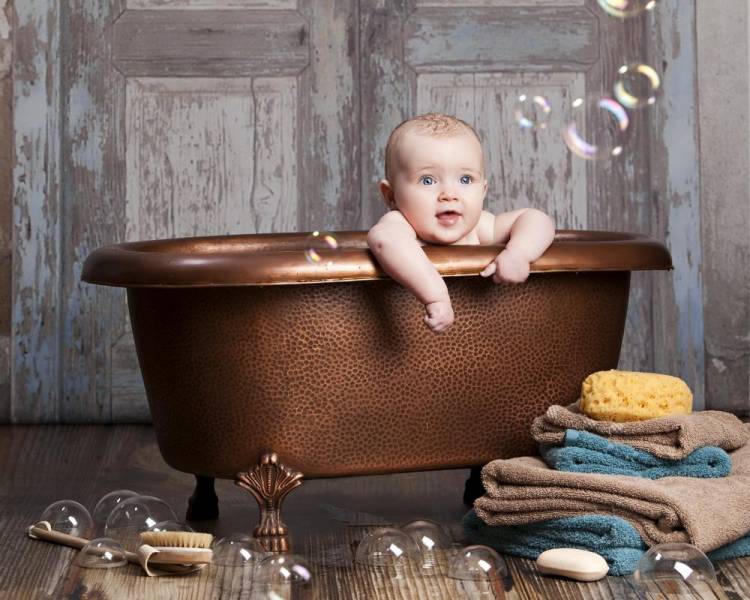 Baby-Bath Time