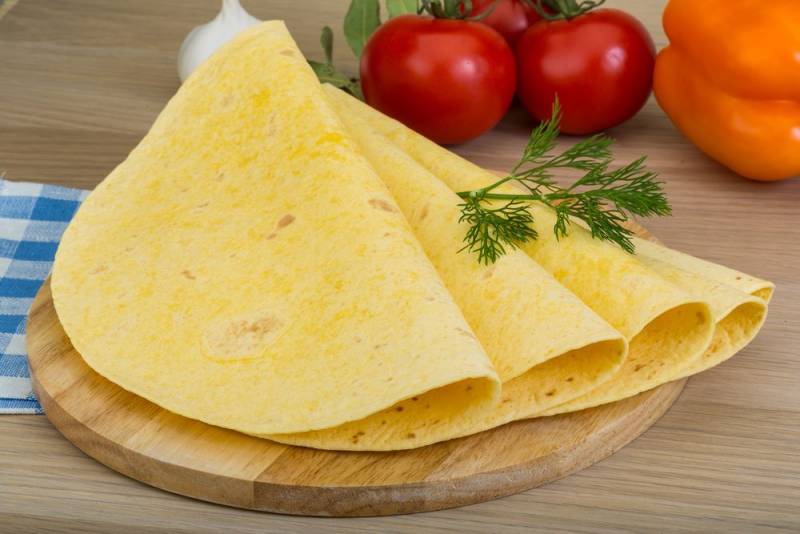 Greek Omelette with Pita