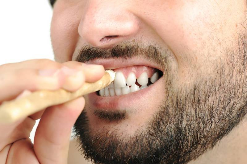 Siwak for Whitening Teeth