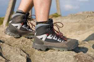 11 Important Hiking Tools That You Shouldn’t Forget To Bring Them All